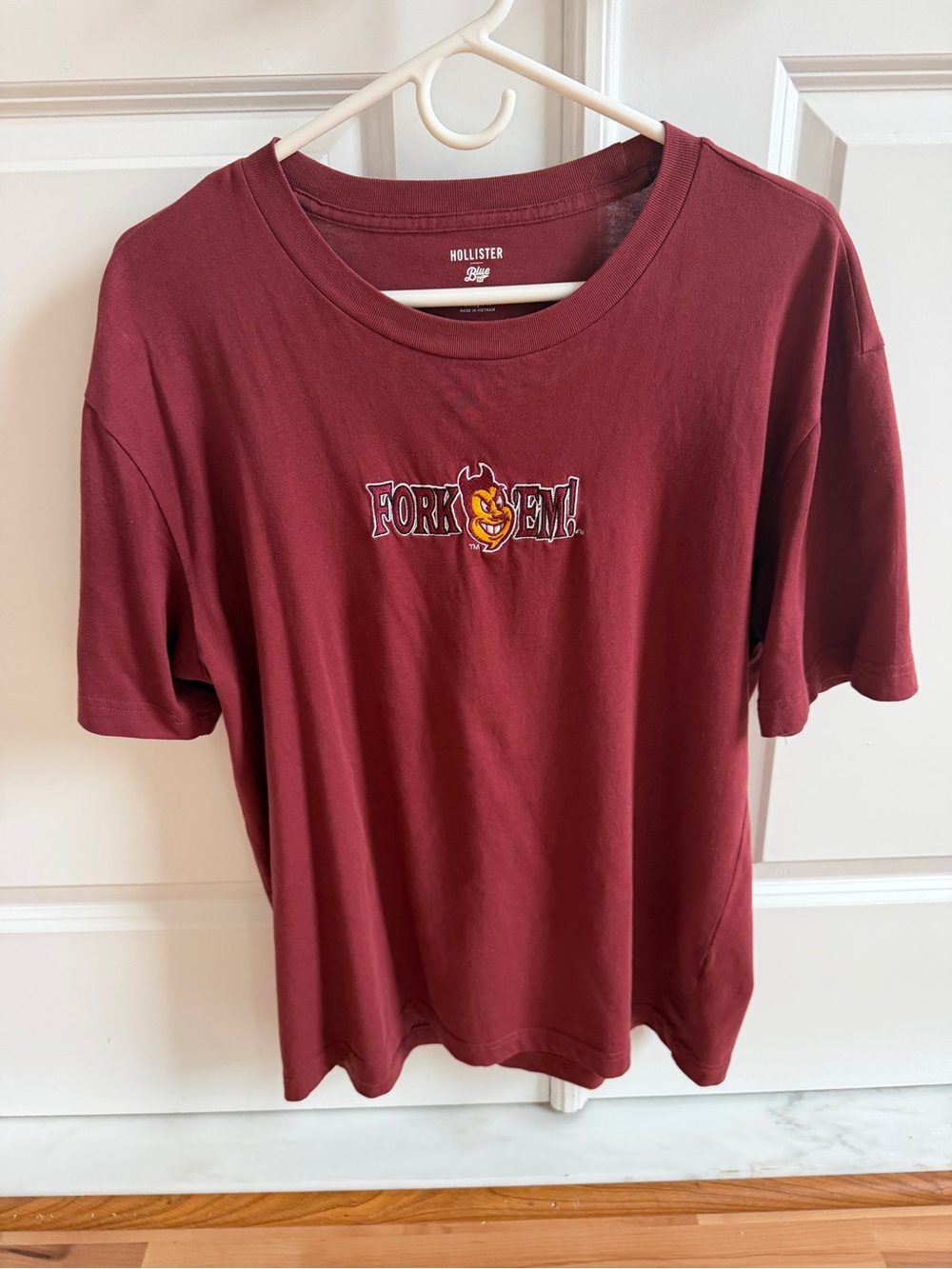 Hollister Maroon Boxy Fit Graphic Tee
